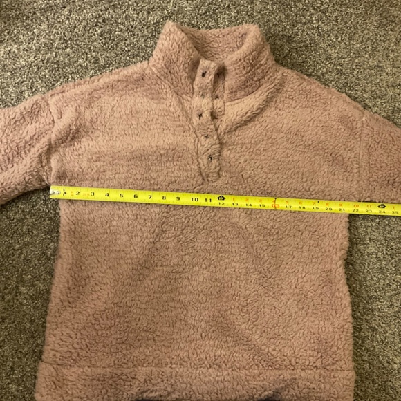 Pink Rose Fuzzy Jacket Cozy Pullover Top Sz M - Picture 4 of 10